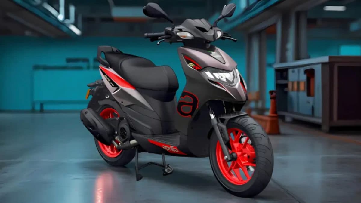 Aprilia SR-GP Replica 175 Showroom In Mumbai Naka